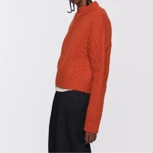 100% extra fine lambswool sweater from Kotn. Made in Portugal. Barely worn.